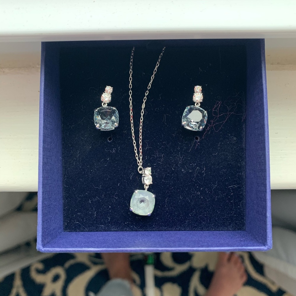 Swarovski necklace and earring set